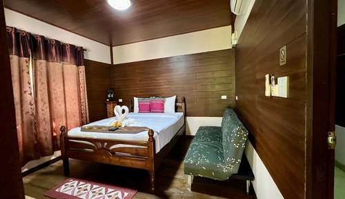 Deluxe Cabin