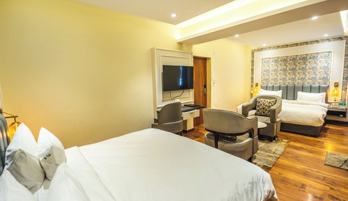 Premium Quadruple Room