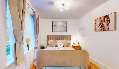 Deluxe Apartment, Accessible, Private Bathroom