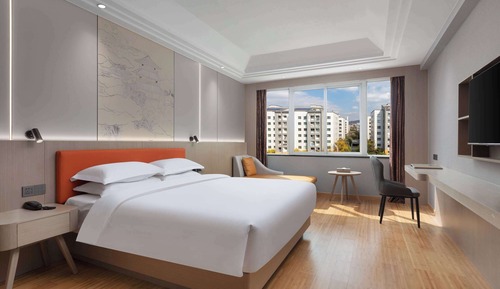 Deluxe Room, 1 King Bed, Non Smoking