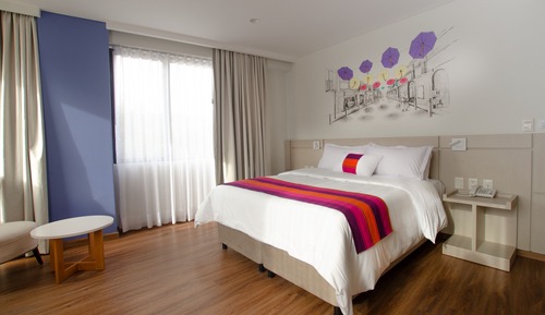 Business Studio Suite, 1 Queen Bed, City View