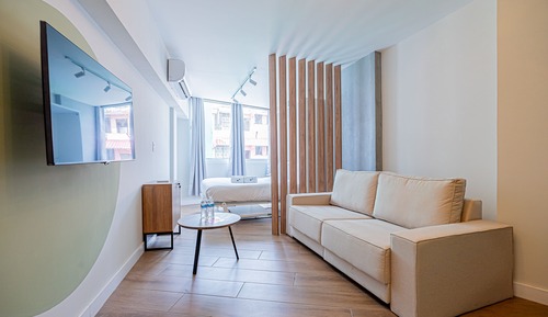 Apartment (B)