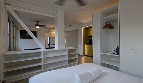 Apartment (A)