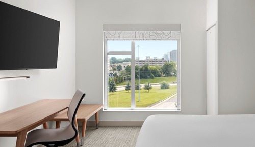 Standard Room, 1 King Bed