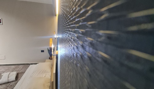 ROOM 03