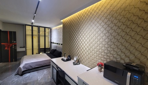 ROOM 07