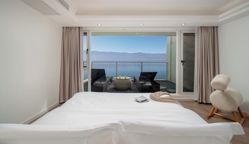 Panoramic Room, 1 King Bed, Smoking, Sea View