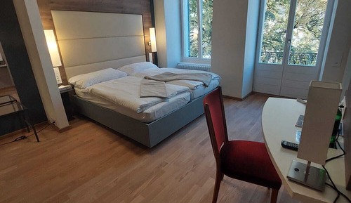 Premium Room