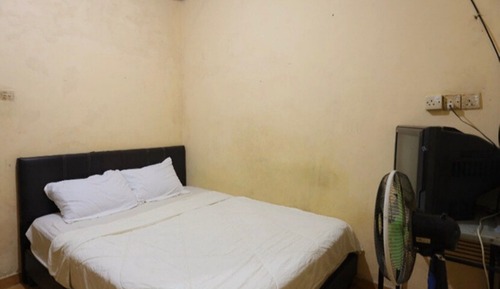 Basic Double Room