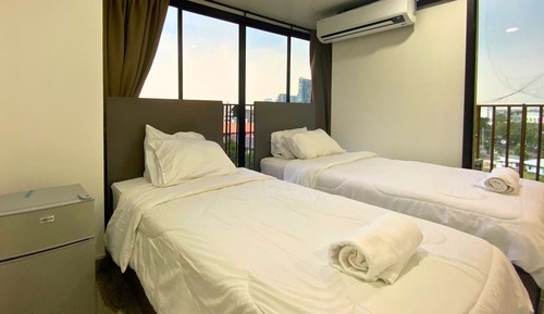 Premier Twin Room