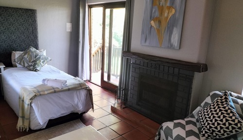 Luxury Double or Twin Room, 1 Bedroom, Garden View, Garden Area