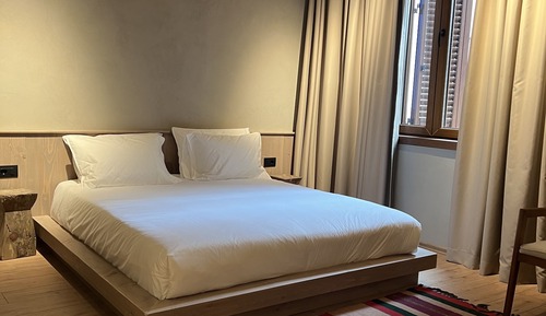 Deluxe Triple Room: Gjirokastra