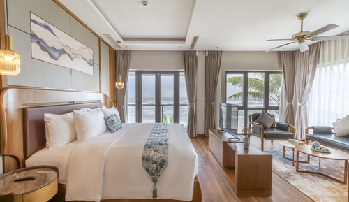 Four-bedroom beachfront villa with private pool