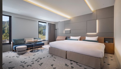 Deluxe Room, 1 King Bed
