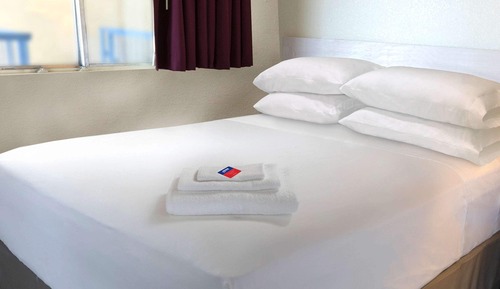 Room, 1 Queen Bed, Non Smoking