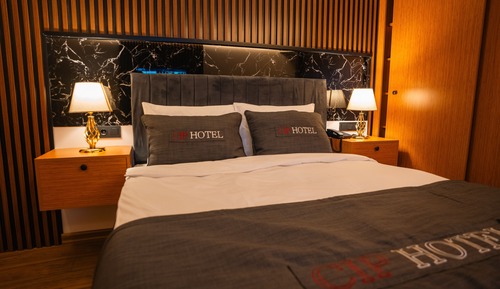 Economy Room