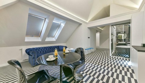 Deluxe Shared Dormitory