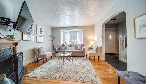 Apartment (3 Bedrooms)