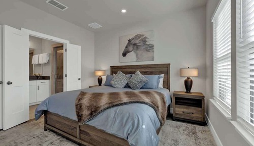 Condo, 1 King Bed with Sofa bed, Hot Tub (930 S Eagle B2 #204)