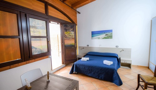 Basic Studio, 1 Double Bed