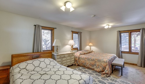 House (2 Bedrooms)