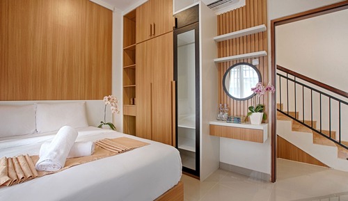 Three-Bedroom Private Pool Suite