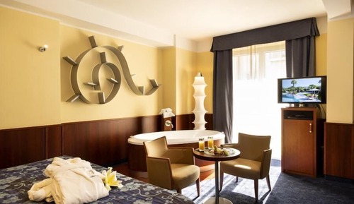Romantic Double Room