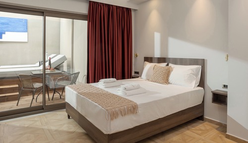 Suite with Jacuzzi
