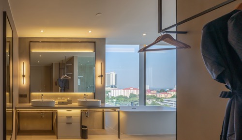 Stella Suite Triple
