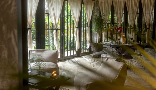 Luxury Bungalow, 1 King Bed, Pool Access, Beachside