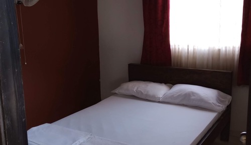 Honeymoon Room