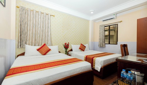 Family Room, City View