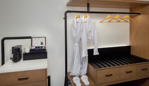 Suite, 1 Bedroom, Accessible (Hearing)