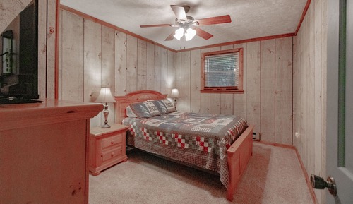 Chalet #35 - 2 Bedrooms