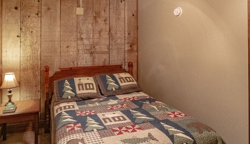 Chalet #2 - 2 Bedrooms