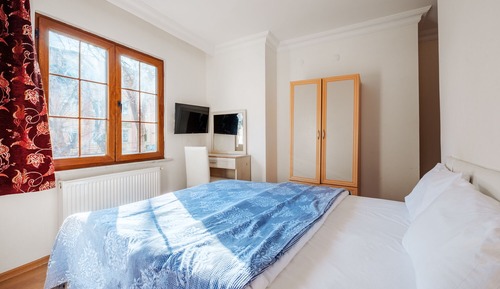 Standard Double Room, City View