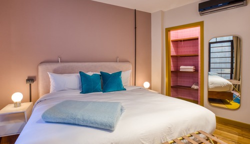 Deluxe Room, 1 King Bed, Terrace