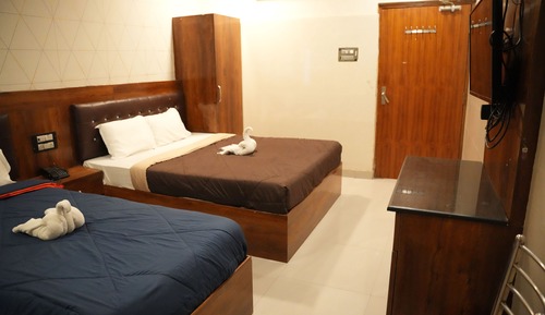 Deluxe Triple Room