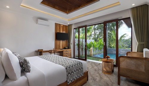 Jungle View Private Pool Villa