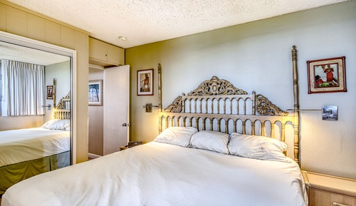 Suite, 1 Bedroom (1 King Bed)