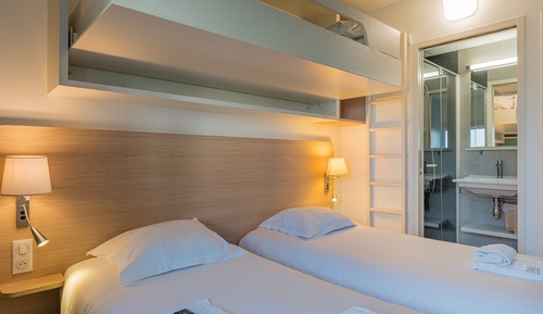 Premium Triple Room