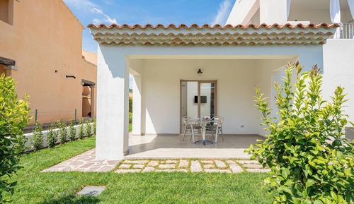 Family Room, Garden View, Ground Floor