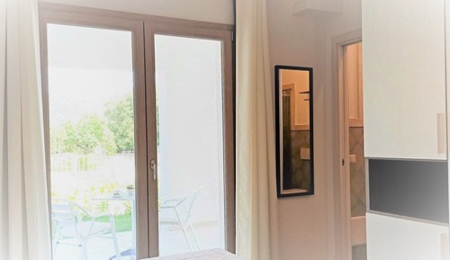 Comfort Room, Garden View, Ground Floor