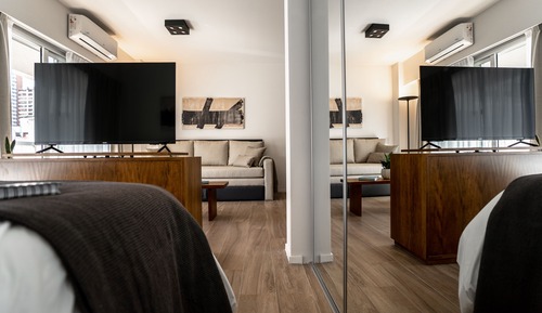 Grand Studio, 1 Queen Bed with Sofa bed