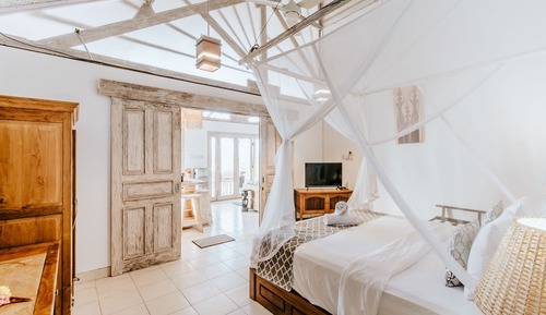 Deluxe Villa