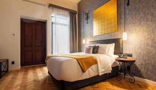 Superior Room, 1 King Bed, Terrace