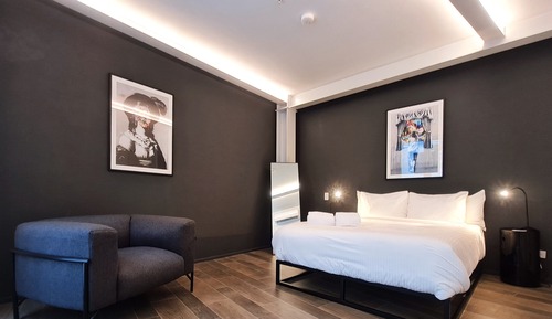 Premium Apartment