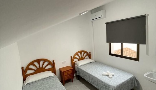 Basic Twin Room