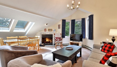 Condo, 2 Bedrooms