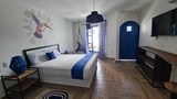 Deluxe Room, Jetted Tub